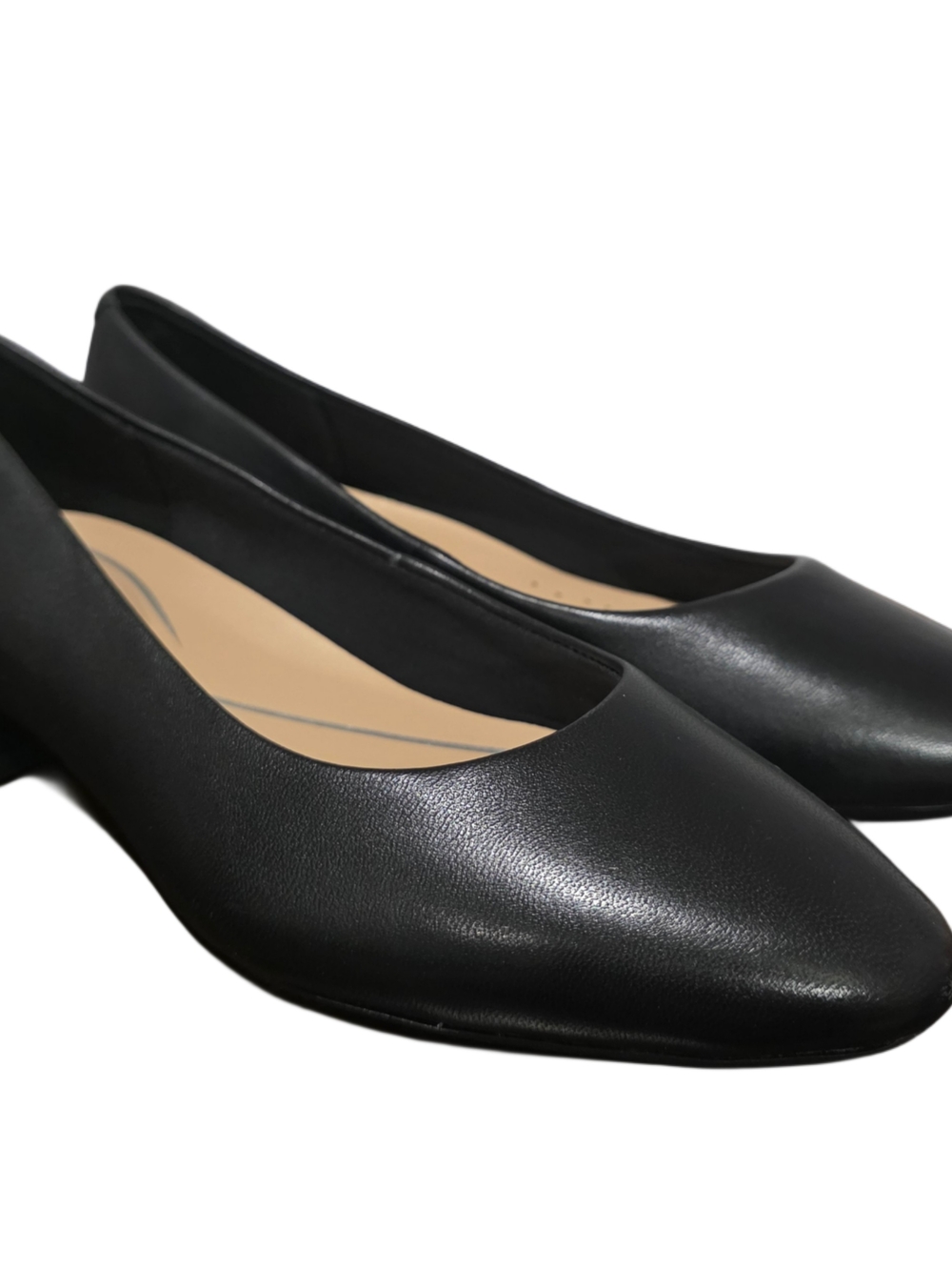 Easy Spirit Women's Caldise Leather eFlex Slip-On Low Heel Pumps NIB
